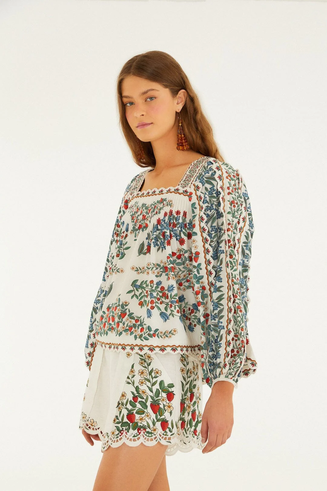 Off-White Fruit Beauty Scarf Long Sleeve Blouse - Image 5