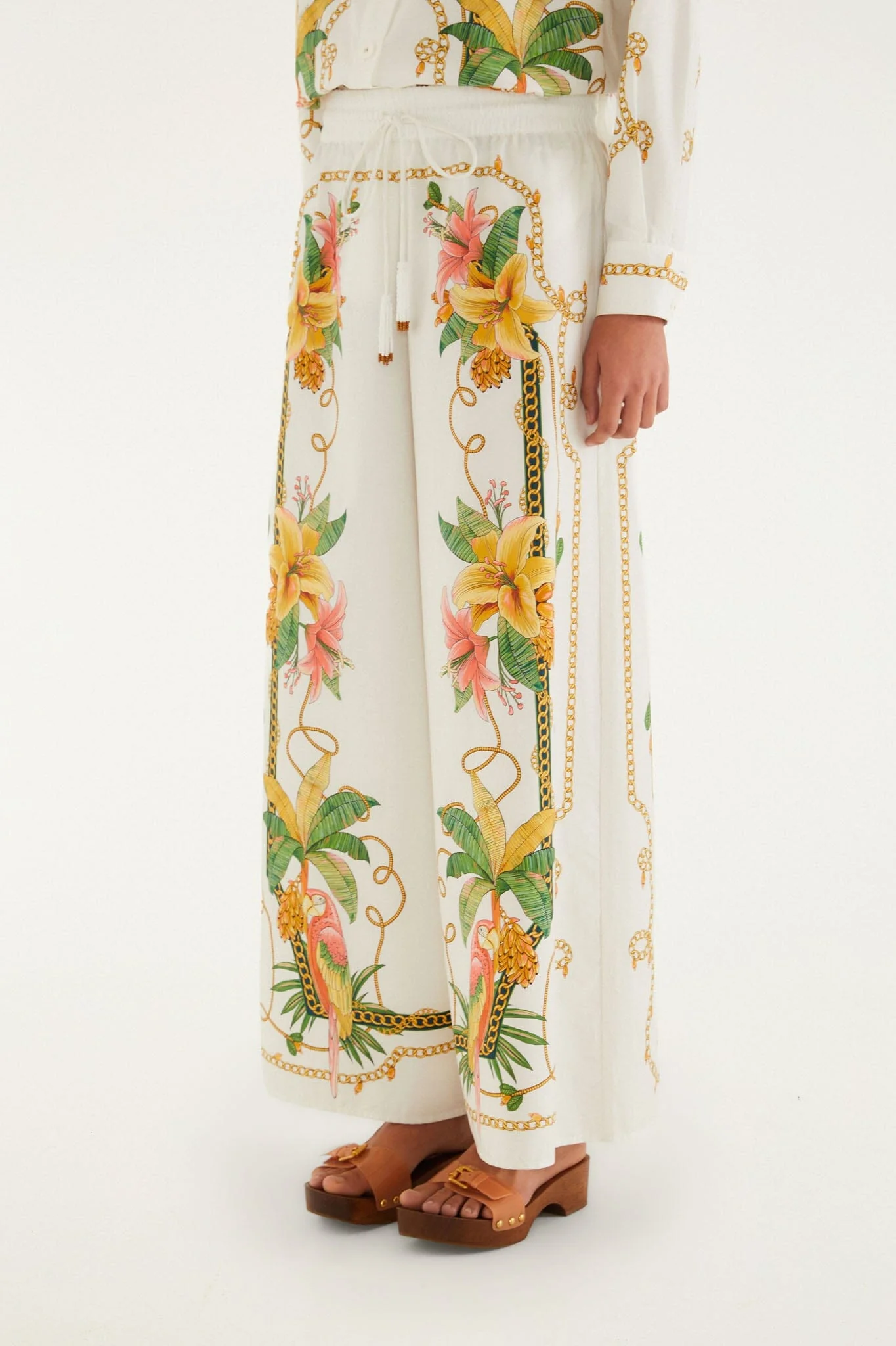 Tropical Royalty Off-White Pants - Image 4