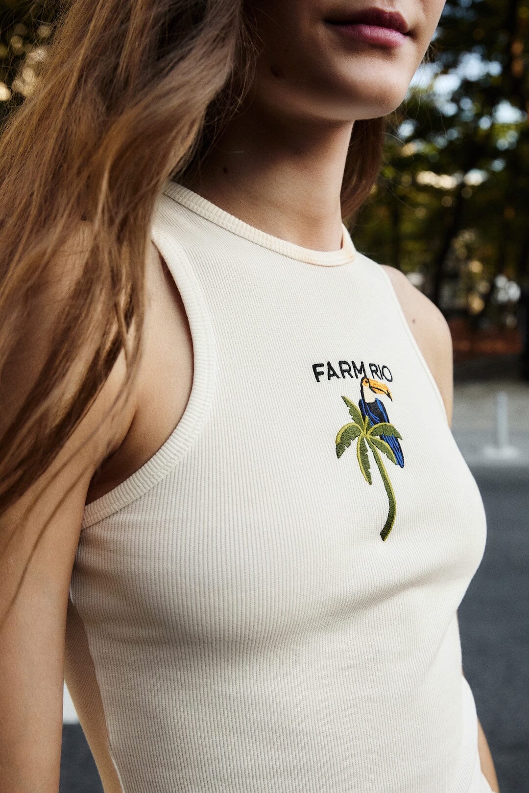 Off-White Tucanissimo Embroidered  Tank Top - Image 2